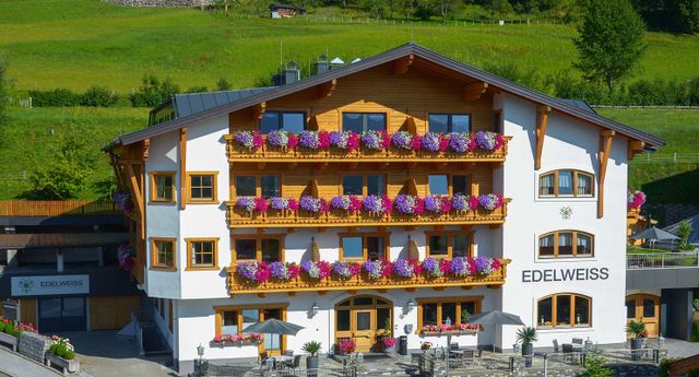 Pension Edelweiss | St. Johann